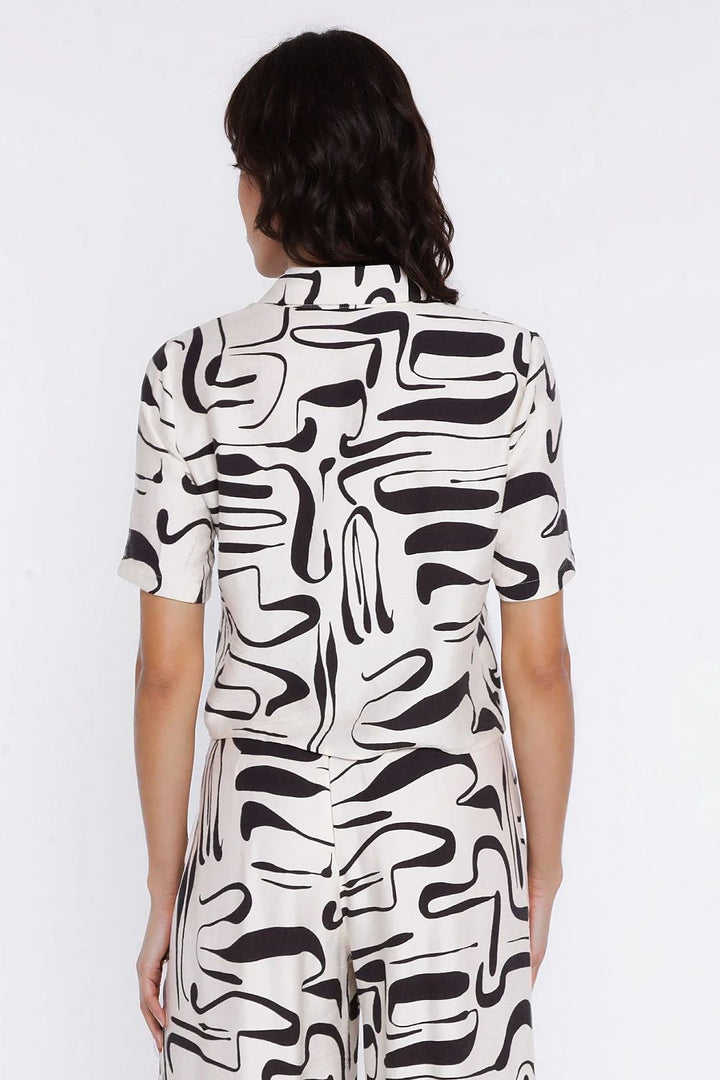  Short sleeve shirt model 228022 Nife 