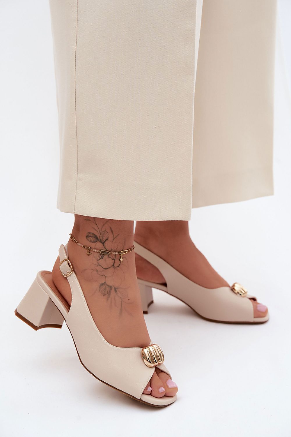  Heel sandals model 228110 Step in style 
