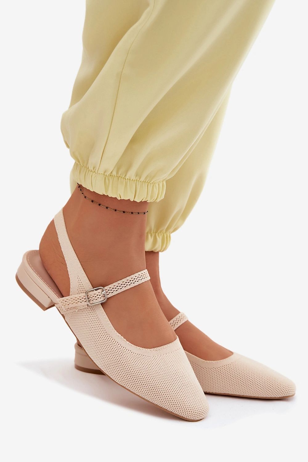  Sandals model 228093 Step in style 