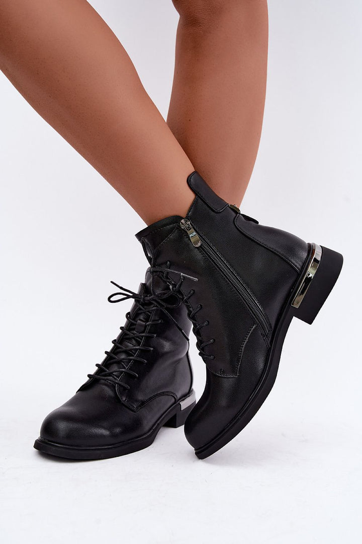  Boots model 232074 Step in style 