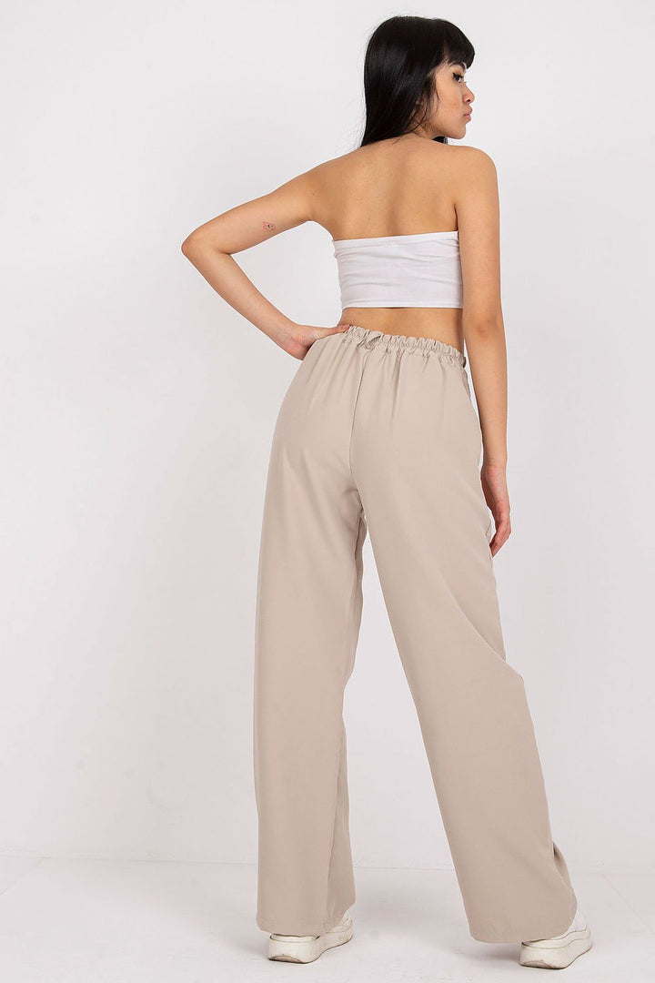  Women trousers model 166899 Italy Moda 