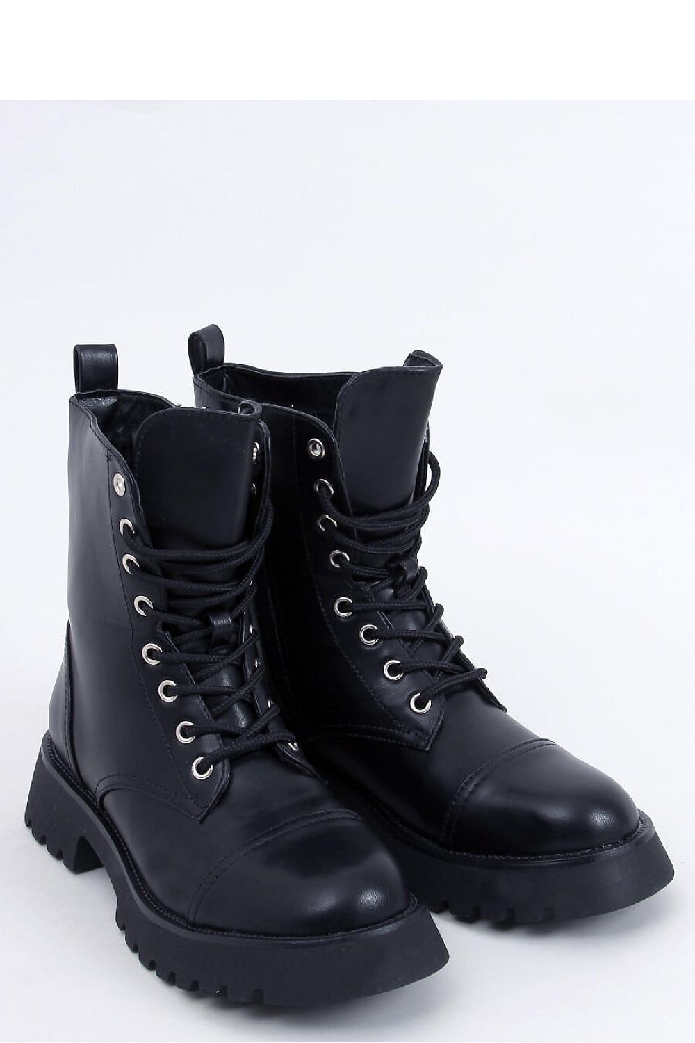 Boots Inello