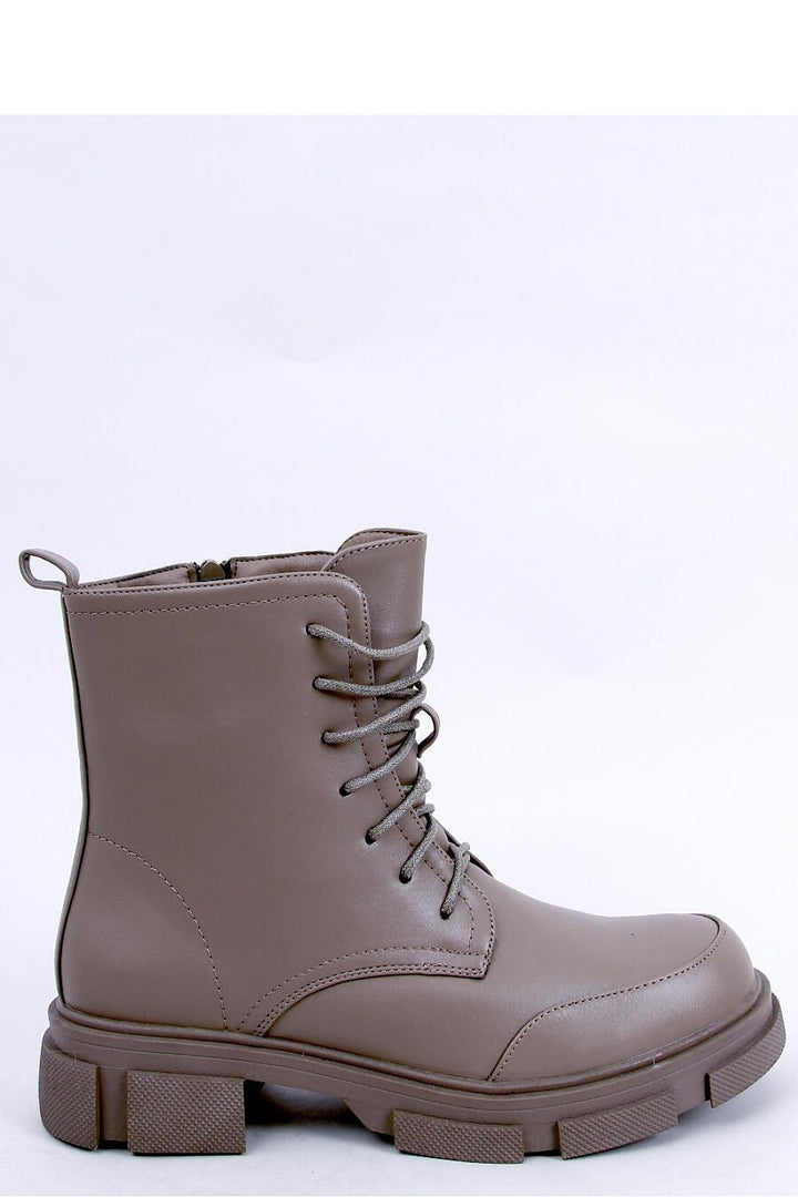 Boots Inello