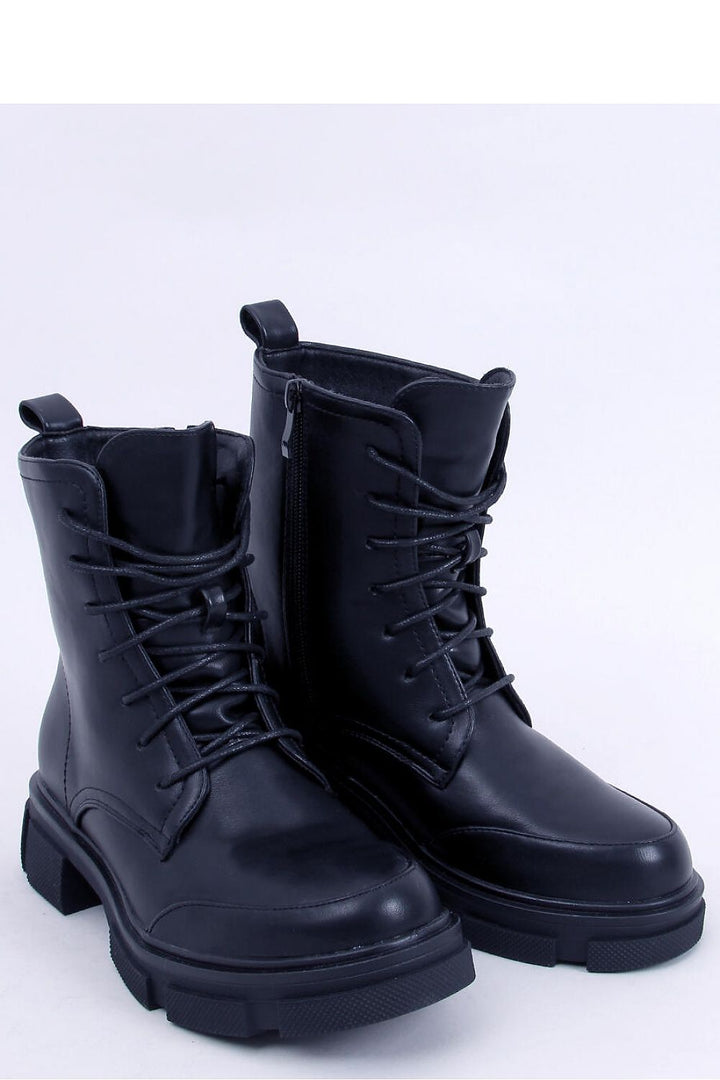 Boots Inello