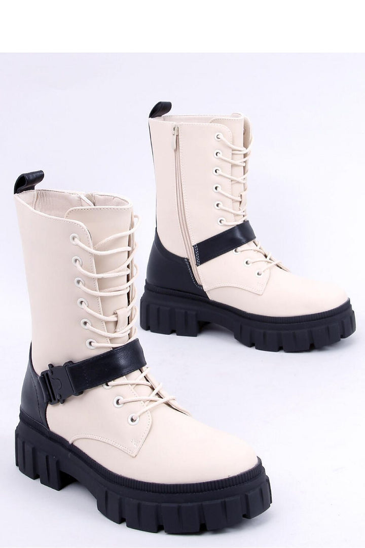 Boots Inello