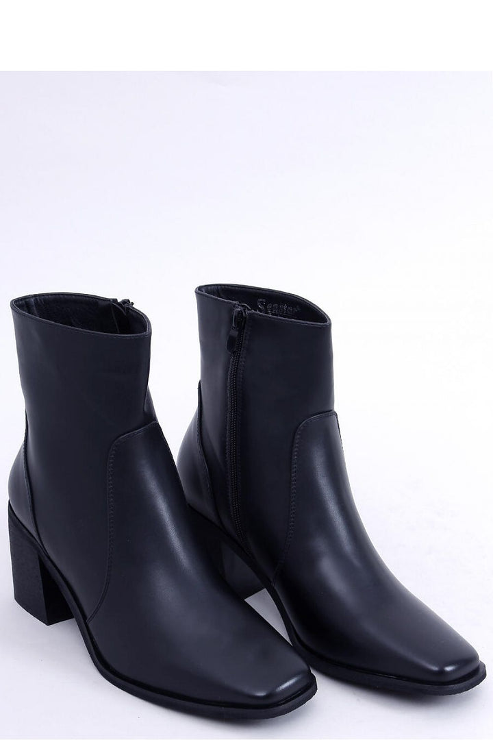 Heel boots Inello