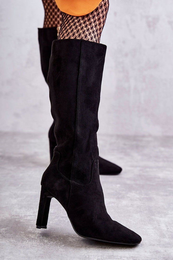 Heel boots Step in style