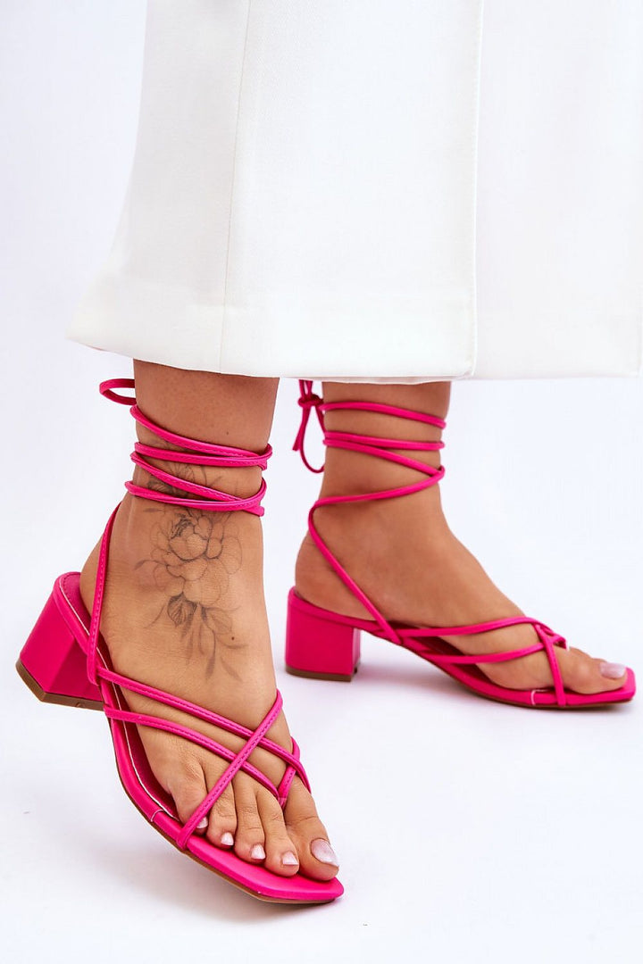 Sandalias de tiras Paso con estilo