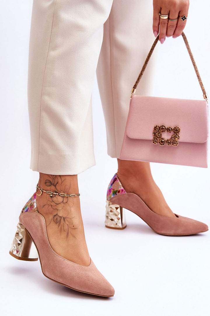 Block heel pumps Step in style