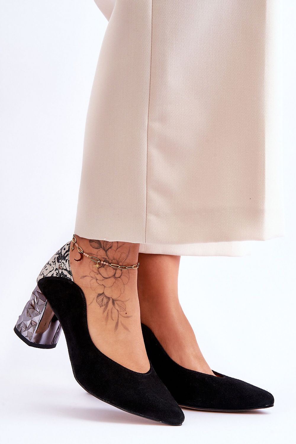 Block heel pumps Step in style