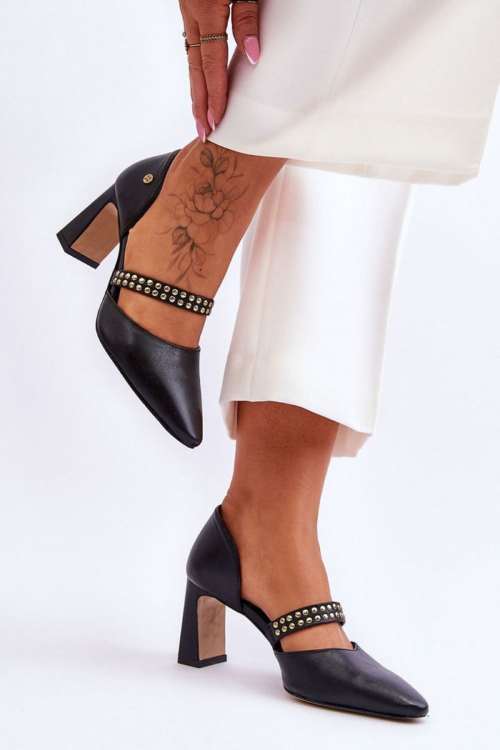 Block heel pumps Step in style