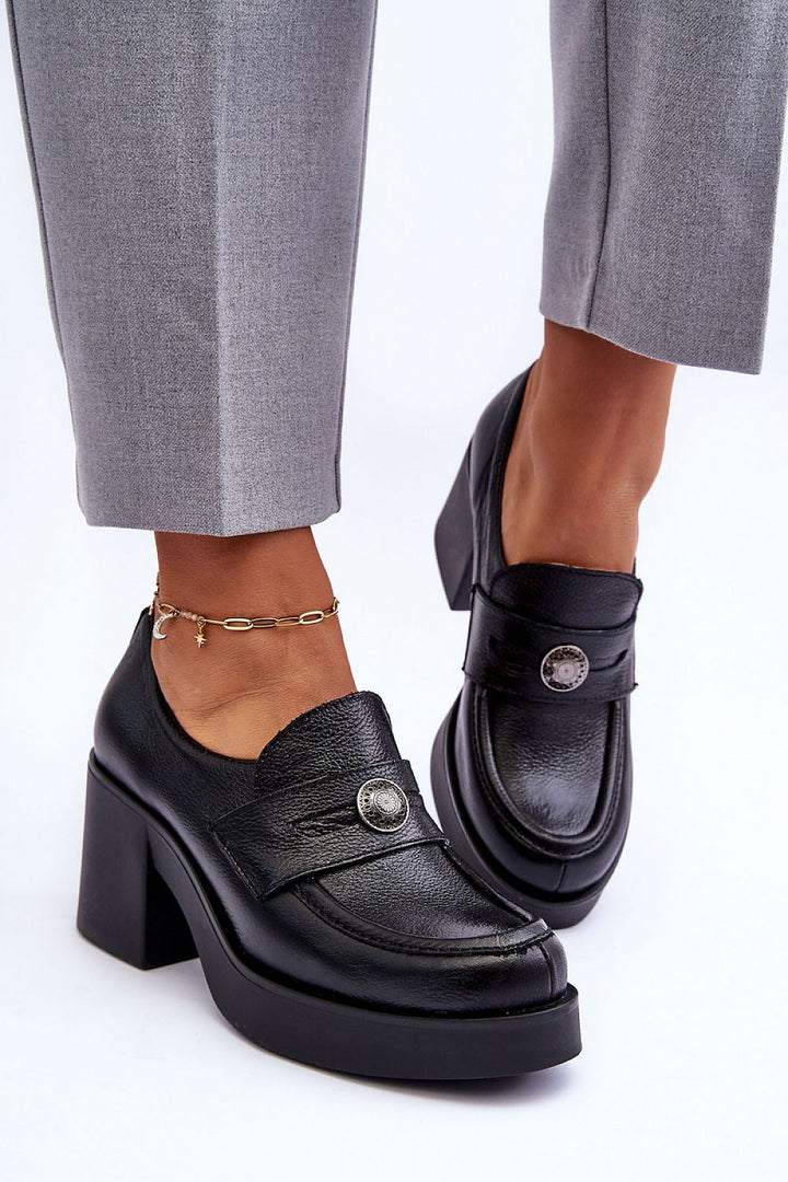 Heeled low shoes Step in style