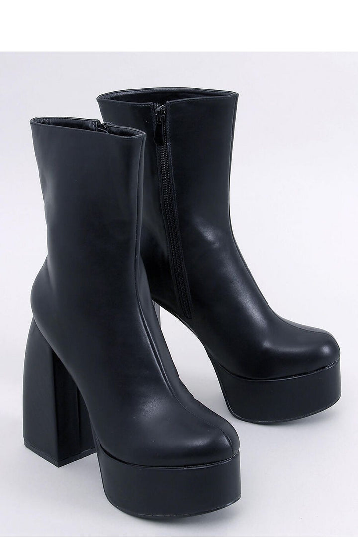 Heel boots Inello