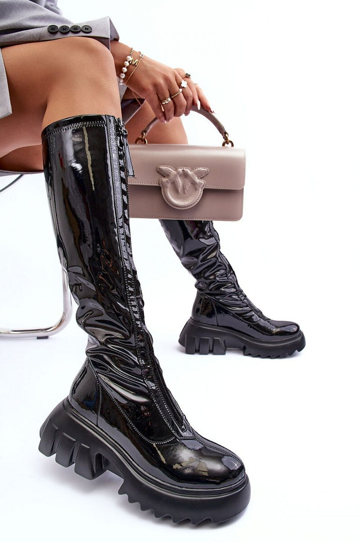 Thigh-Hight Boots Step in style