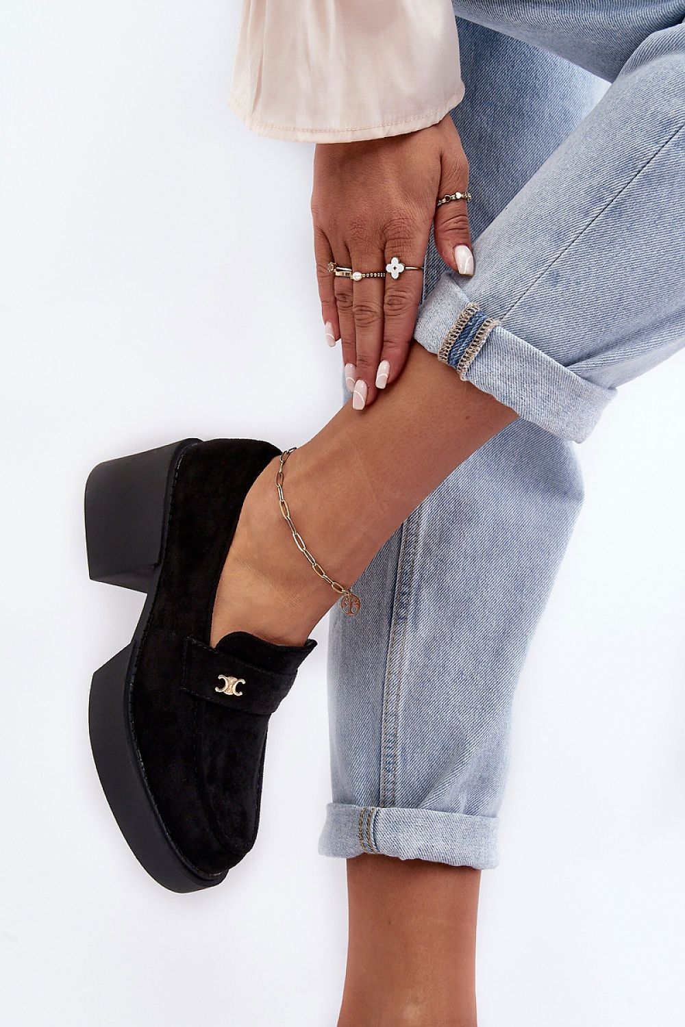 Heeled low shoes Step in style