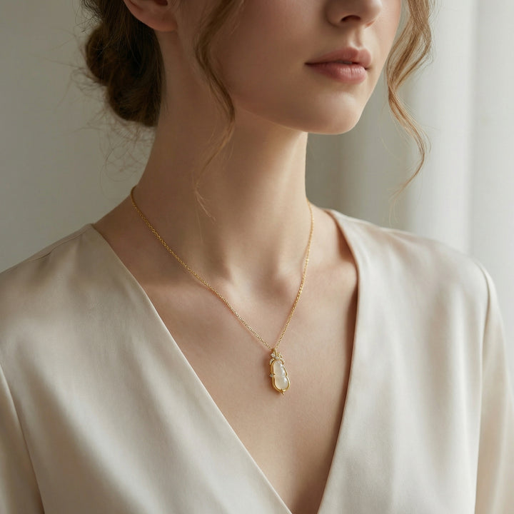 ✨ 925 Sterling Silver Elegant White Chalcedony Pea Pod Pendant Necklace with Sparkling Accents ✨