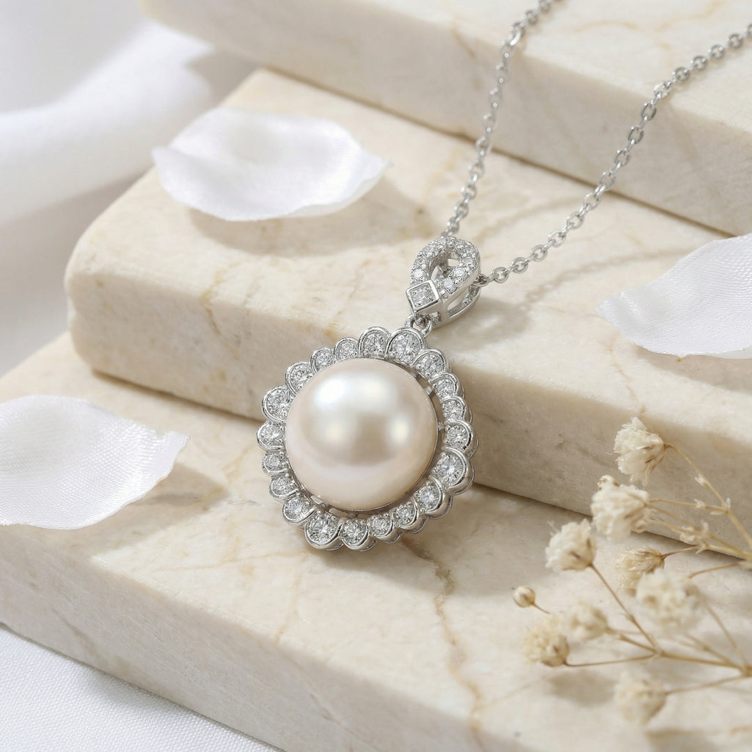 ✨ 925 Sterling Silver Elegant Round White Pearl Pendant Necklace with Diamond Halo ✨