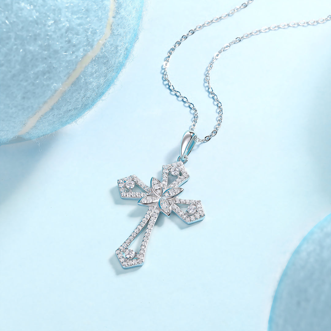 ✨ S925 Platinum-Plated Moissanite Cross Pendant Necklace ✨