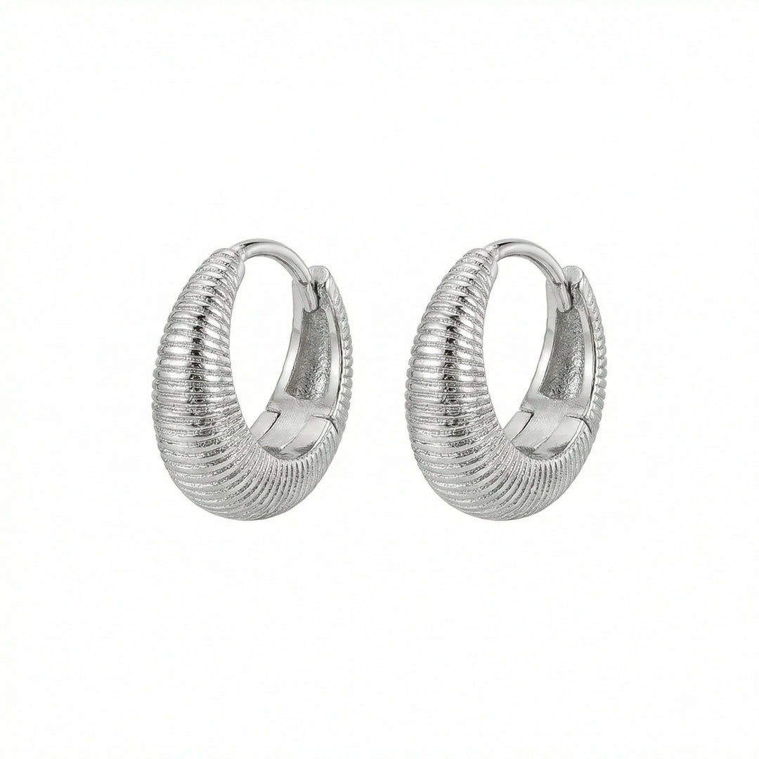 ✨ 925 Sterling Silver Ribbed Chunky Hoop Earrings – Textured Crescent Design ✨