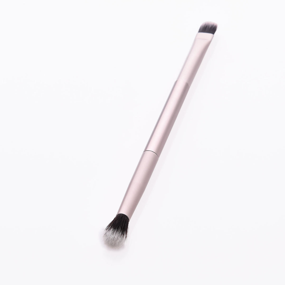 ✨ Single Double-Headed Eyeshadow Brush — Champagne Gold 💄✨
