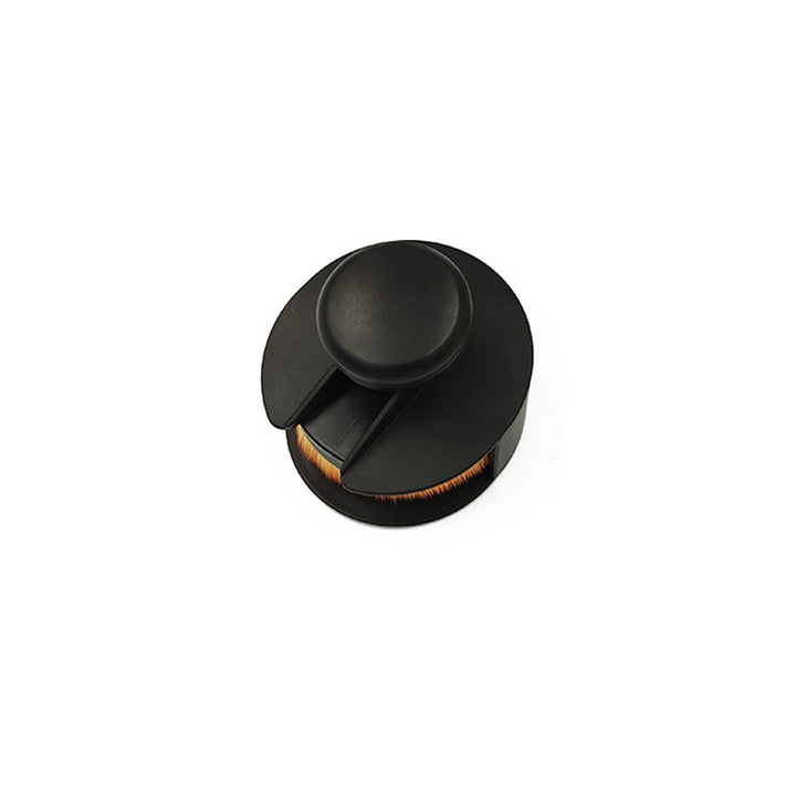 ✨ Convenient Push-Pull Seal Makeup Brush — Portable Beauty Tool 💄