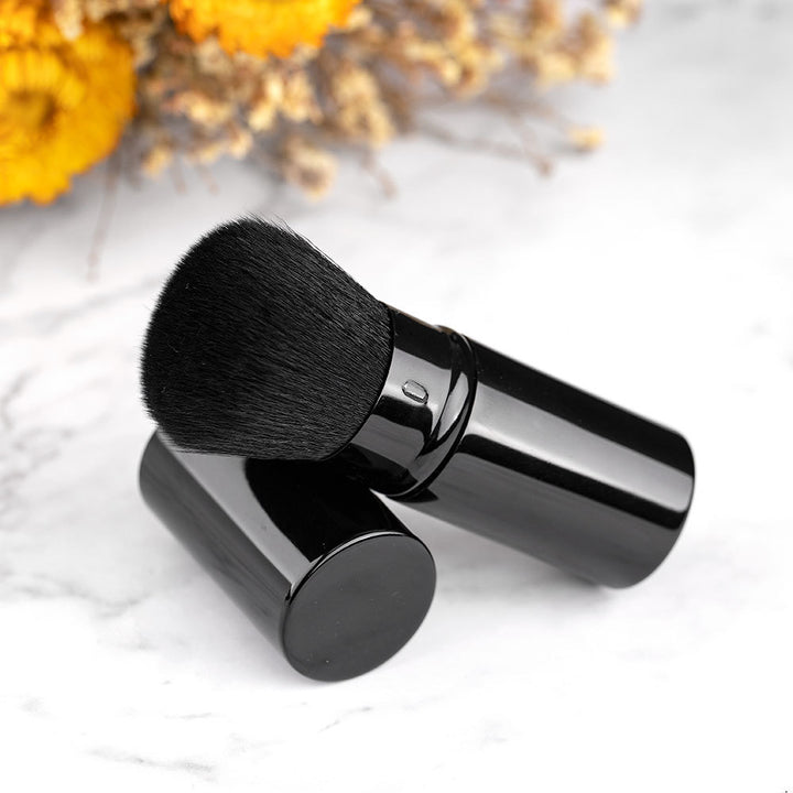 ✨ Single Portable Retractable Makeup Brush — beauty on the go 💄
