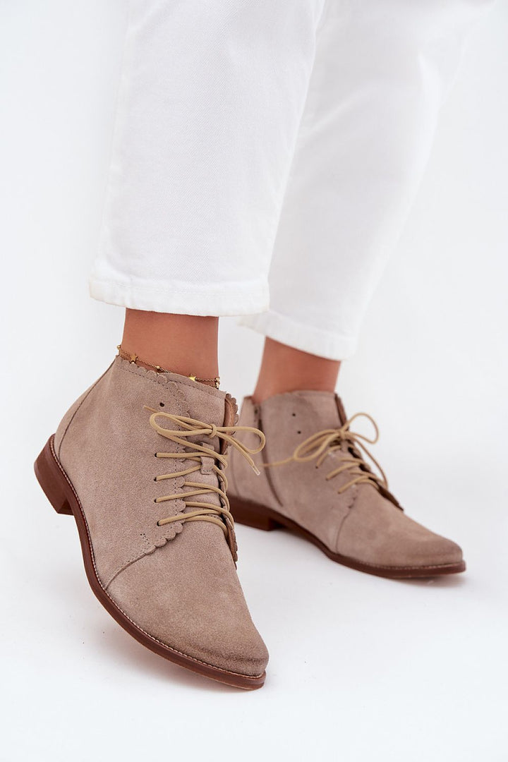 Half shoes Step in style