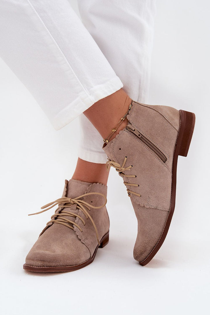 Half shoes Step in style