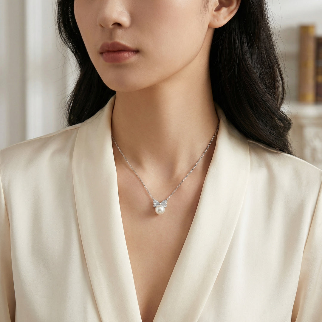 🎀 925 Sterling Silver Elegant Pearl Bow Pendant Necklace with Shimmering Diamonds 🎀
