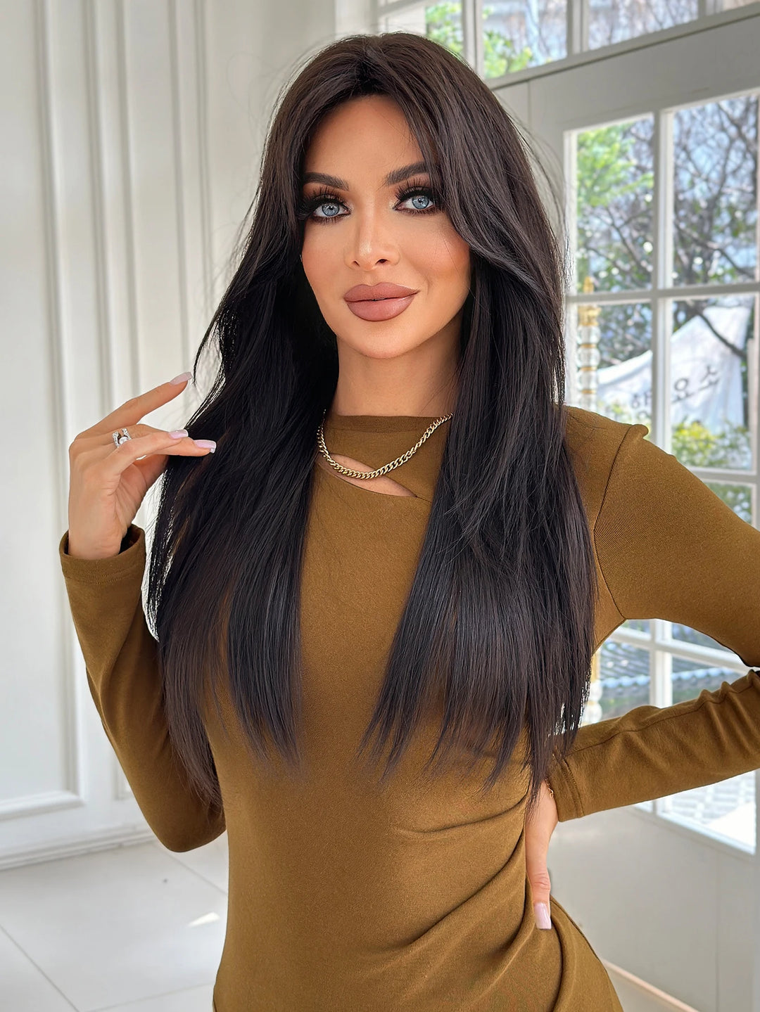 28-inch Layered Long Straight Black Middle-Parted Synthetic Matte Hair Wig for Women, Heat Resistant.