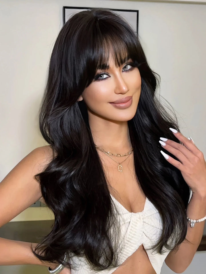 30-inch long curly highlighted brown synthetic hair wig. Made from heat-resistant fiber for a natural matte finish. Peluca.