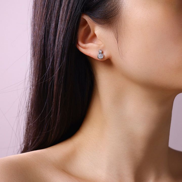 Minimalist Moissanite Stud Earrings – Platinum-Plated S925 Silver