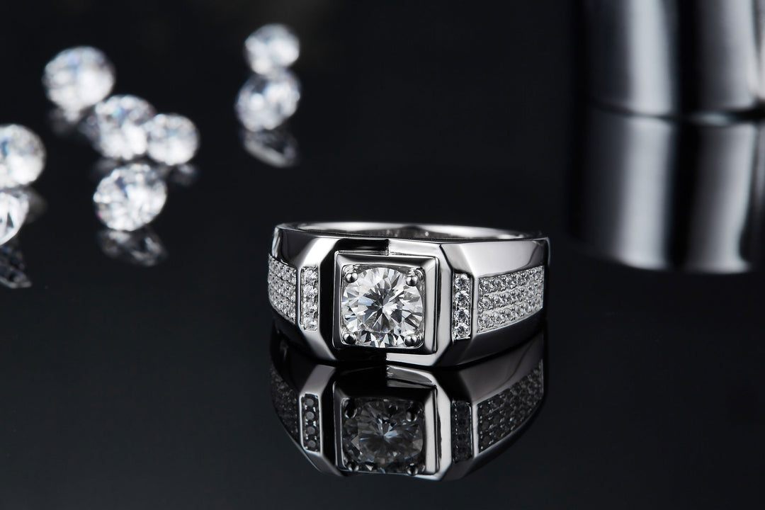 💍 Men’s 1-Carat Moissanite Ring – Platinum-Plated S925 Silver (7g, Sizes 5–9) 💍