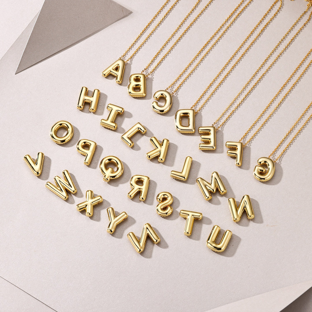 💎 Bubble Letter “M” Pendant Necklace – Gold-Plated S925 Silver with Top-quality Moissanite (8.4g) 💎