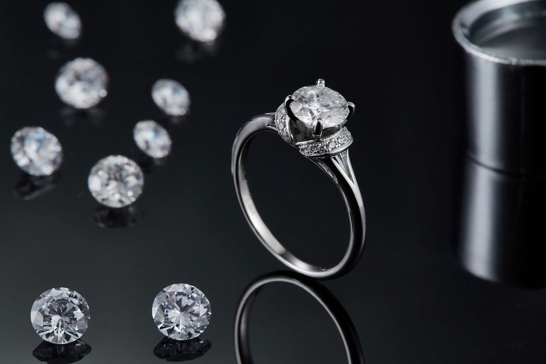 💍 1-Carat Moissanite Minimalist Ring – Platinum-Plated S925 Silver (2g, Sizes 5–9) 💍