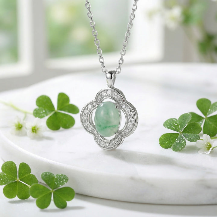 925 Sterling Silver Green Jade Quatrefoil Necklace – Elegant Pendant with Sparkling Gemstone Halo