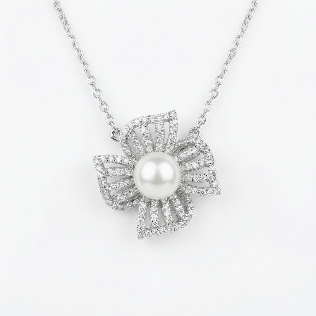 ✨ 925 Sterling Silver Pearl Flower Necklace