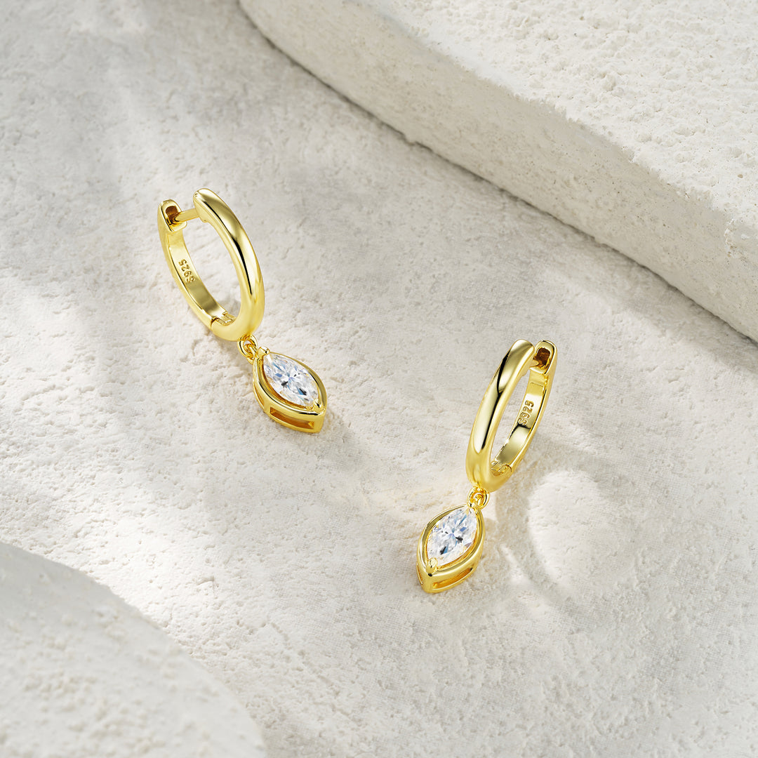 uxury Minimalist Oval Moissanite Earrings – Gold-Plated S925 Silver