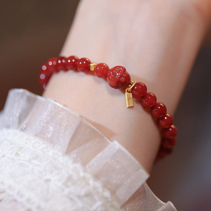 Natural Agate Single Circle Bracelet with Small Gold Bar Pendant – Elegant & Minimalist