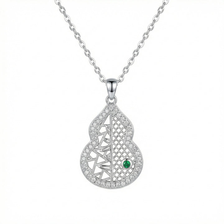 ✨ 925 Sterling Silver Hulu Gourd Necklace with Green Gemstone