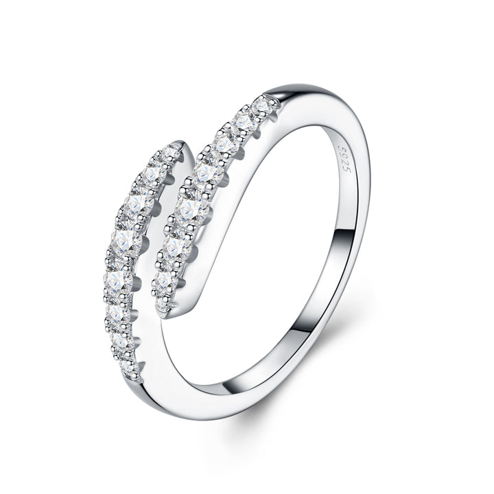🌙 Moon-Shaped Moissanite Minimalist Ring – Platinum-Plated S925 Silver (3.2g, Sizes 5–9) 🌙