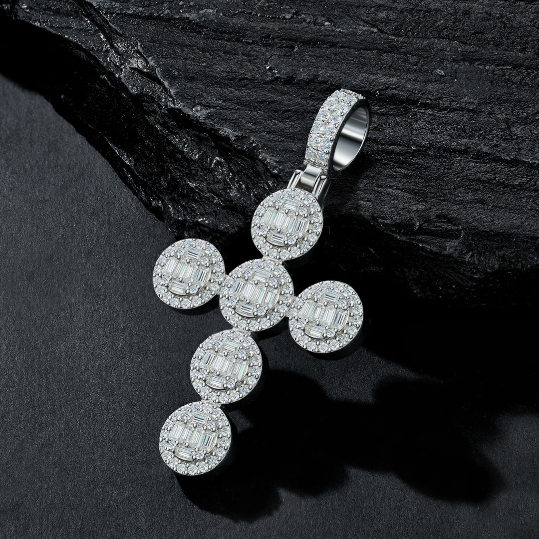 ✨ 925 Sterling Silver Premium Moissanite Cross Pendant Necklace – Platinum-Plated Elegance ✨