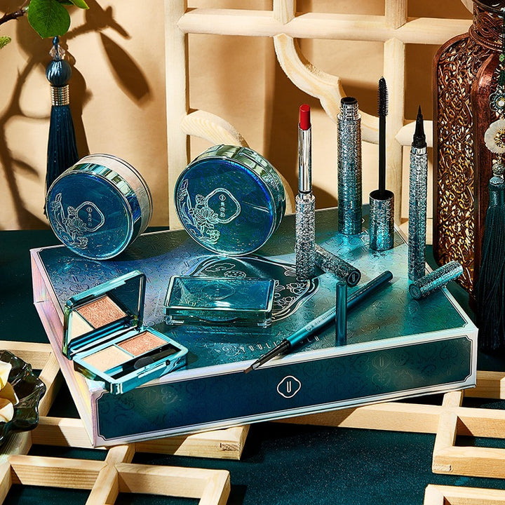 💄 8-Piece Makeup Set – Air Cushion BB Cream, Powder & Lipstick Beauty Kit (Oil Control & Concealer) ✨