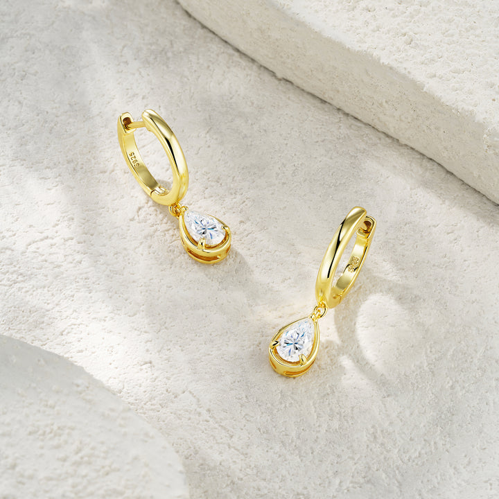 Luxury Minimalist Pear-Shaped Moissanite Earrings – Gold-Plated S925 Silver