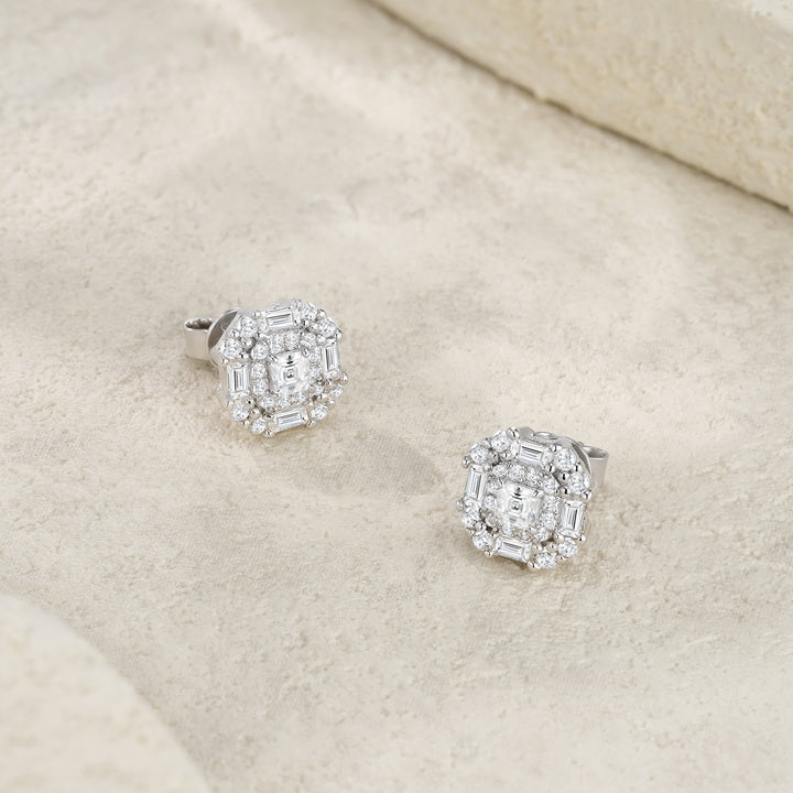 Luxury Minimalist Moissanite Stud Earrings – Platinum-Plated S925 Silver