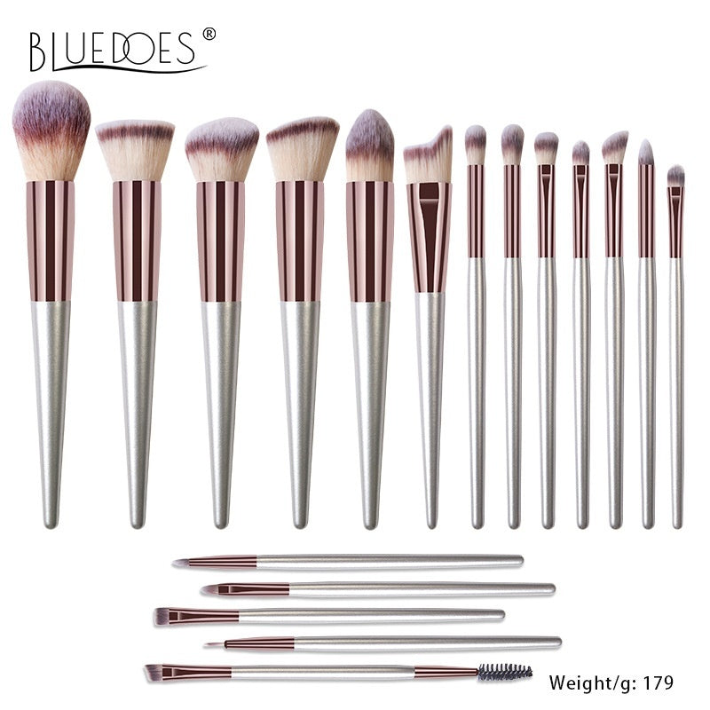 ✨ 18-Piece Champagne Makeup Brush Set — Solid Wood Handle Beauty Tools 💄🥂
