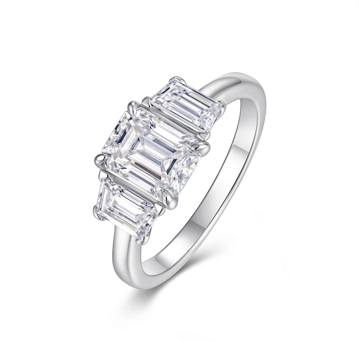 Octagonal Moissanite Ring – Platinum-Plated S925 Silver (6×8 mm, 3g, Sizes 5–9) 💍