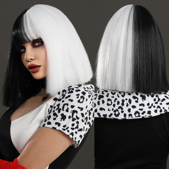 Short red wig with bangs for women, perfect for parties and cosplay. Made of heat-resistant synthetic material.