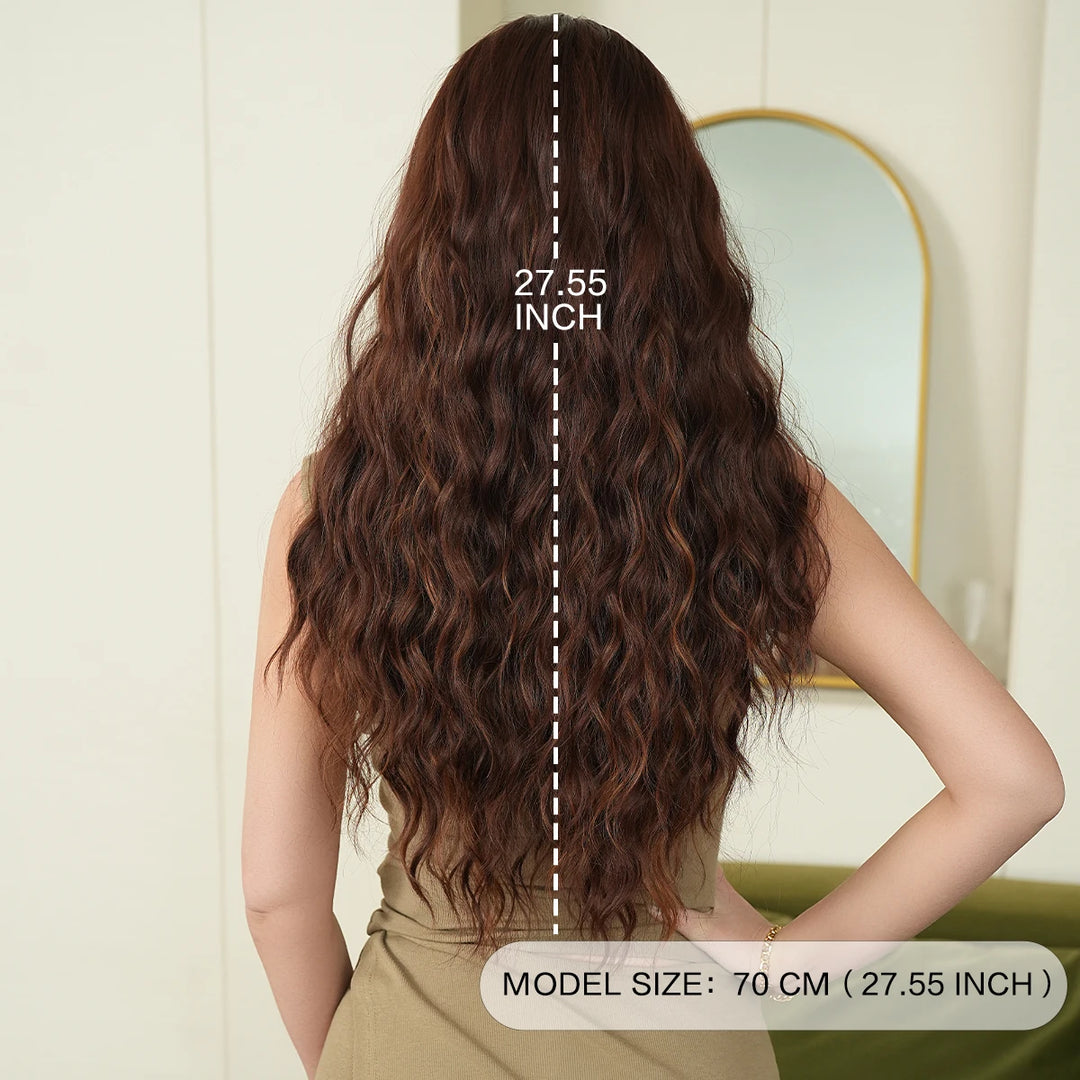 28-inch long curly brown ombre synthetic hair wig with a middle parting, water wave style. Made from heat-resistant fiber for a natural matte finish. Peluca#