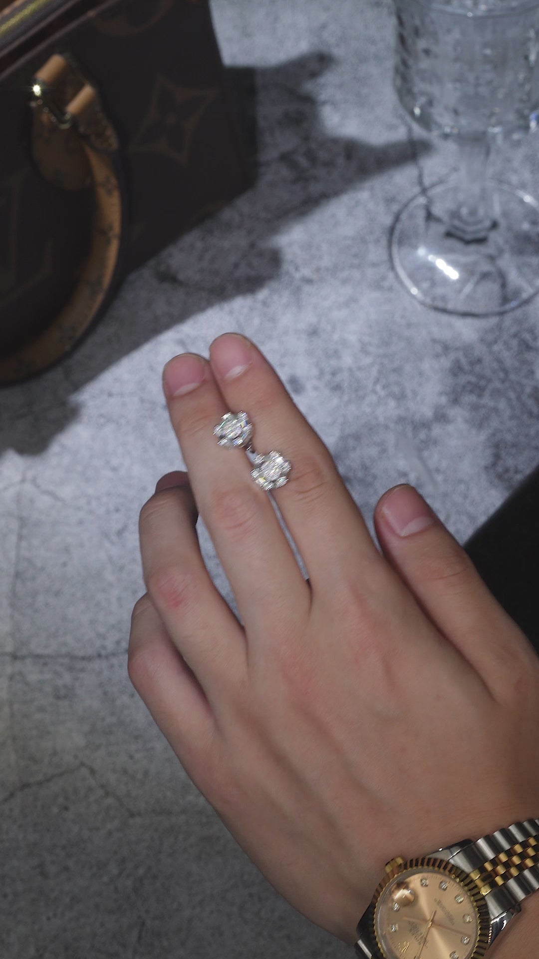 Luxury Minimalist Unisex Moissanite Stud Earrings